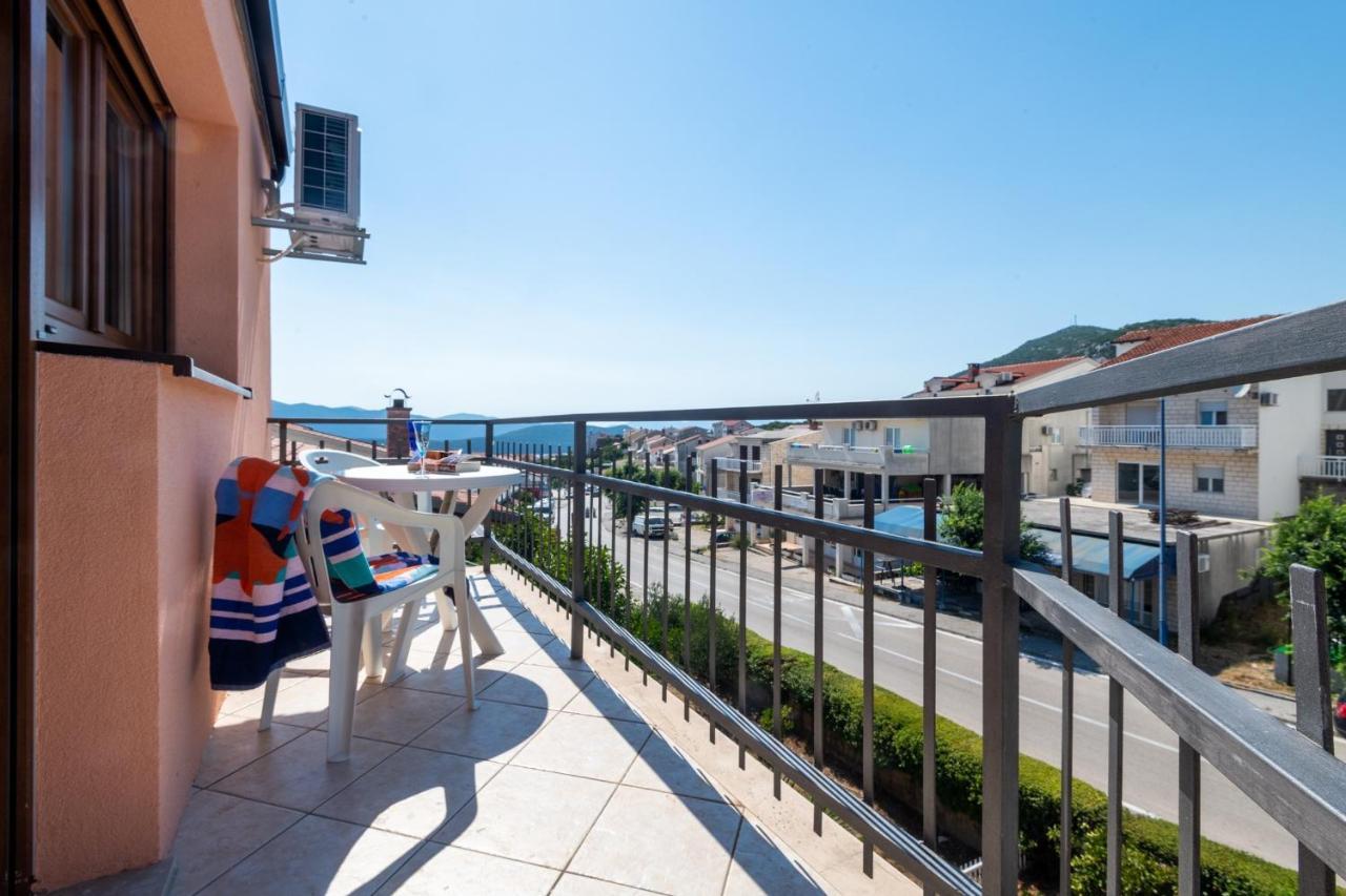 Apartments Mira نيوم المظهر الخارجي الصورة
