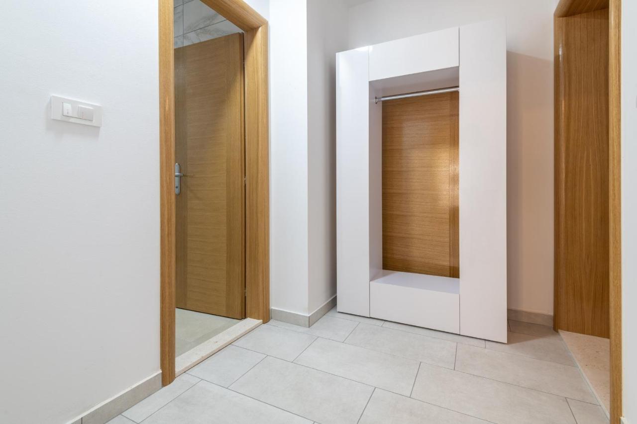 Apartments Mira نيوم المظهر الخارجي الصورة
