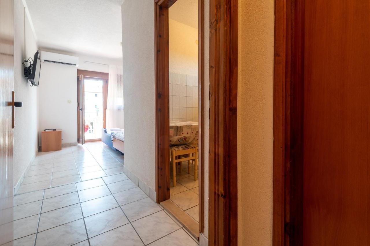 Apartments Mira نيوم المظهر الخارجي الصورة