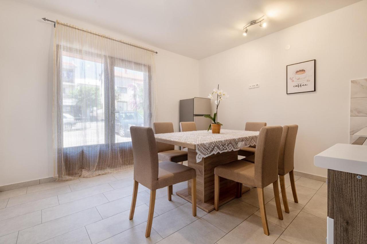 Apartments Mira نيوم المظهر الخارجي الصورة