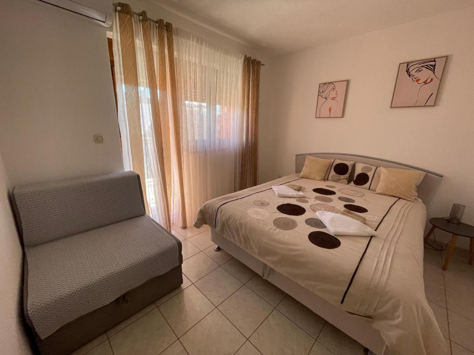 Apartments Mira نيوم المظهر الخارجي الصورة